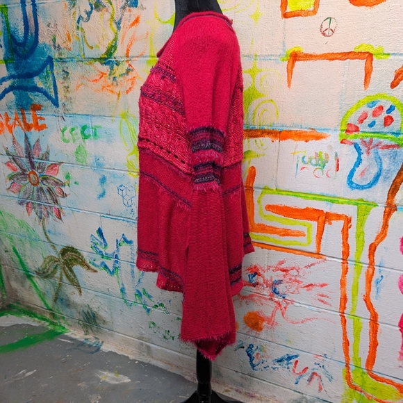 Raspberry Magenta Free People Bell Sleeve Knit Sweater; Size SP-L - Picture 3 of 12